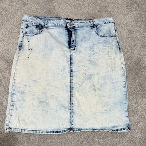 Stylish Denim Pencil Skirt